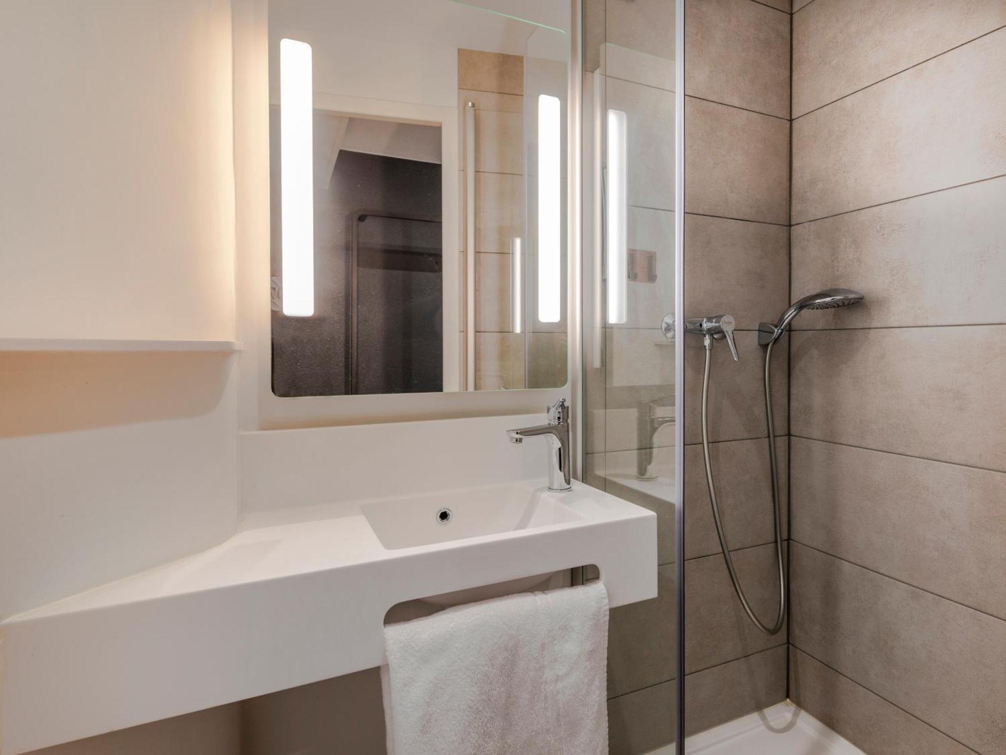 B&B Hotel Cholet Nord المظهر الخارجي الصورة