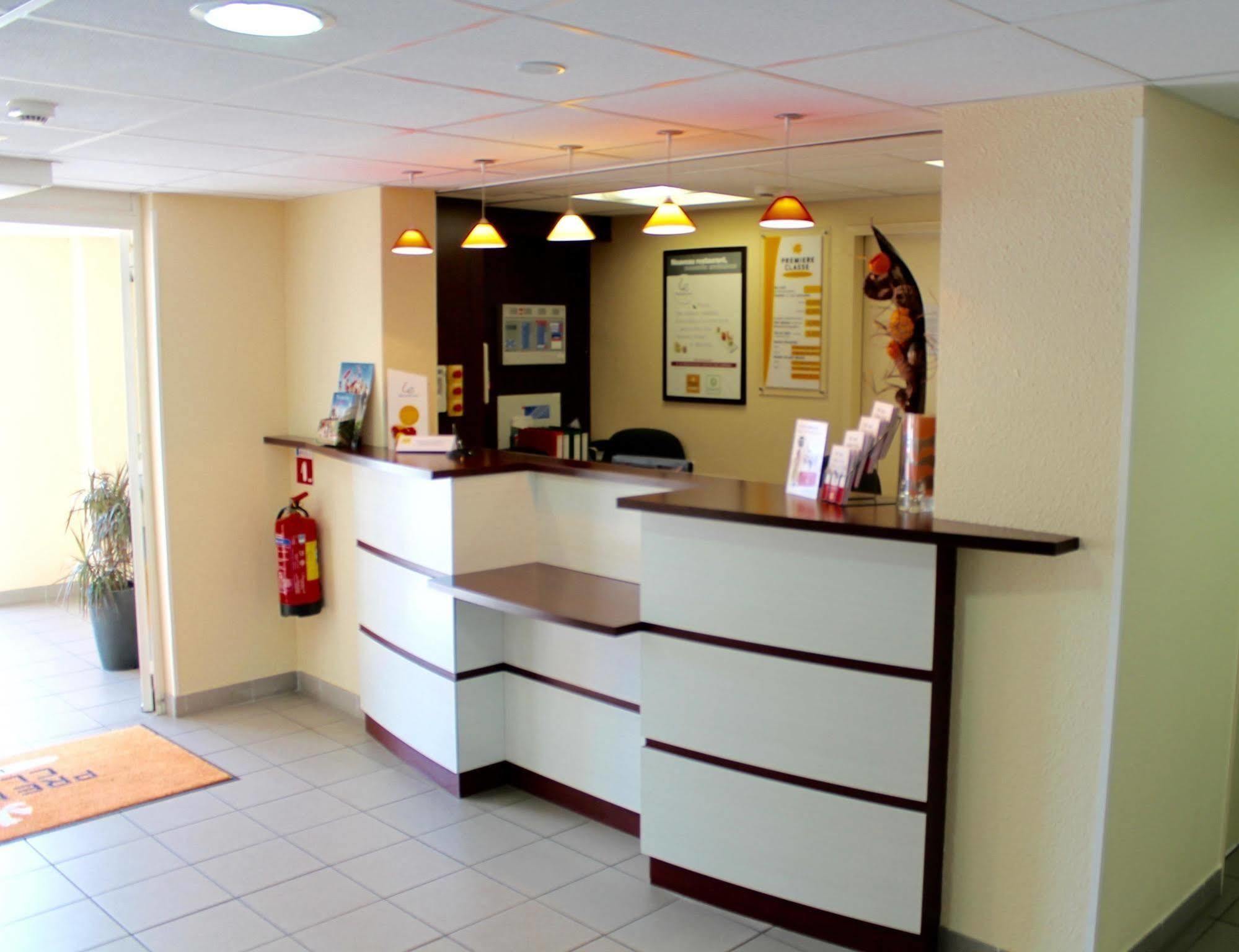 B&B Hotel Cholet Nord المظهر الخارجي الصورة